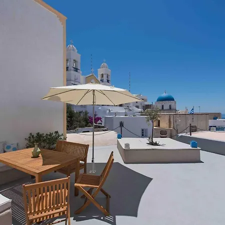 Sandandstone Santorini Villa *