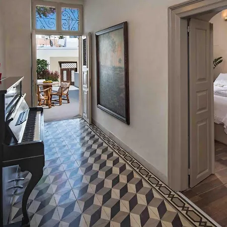 ヴィラ Sandandstone Santorini メガロホリ