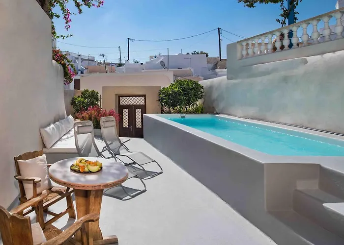 Вилла Sandandstone Santorini *